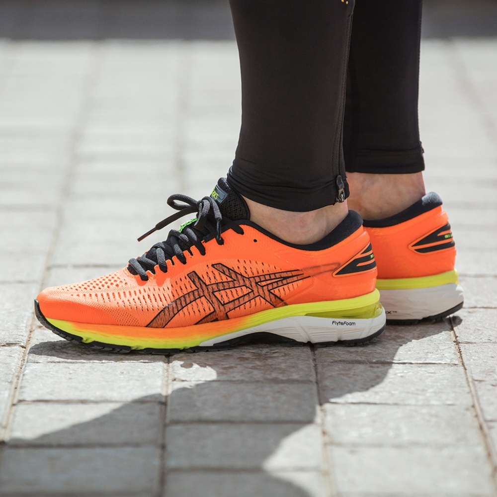 Asics Kayano 25 Running Shoes - BARELY WORN